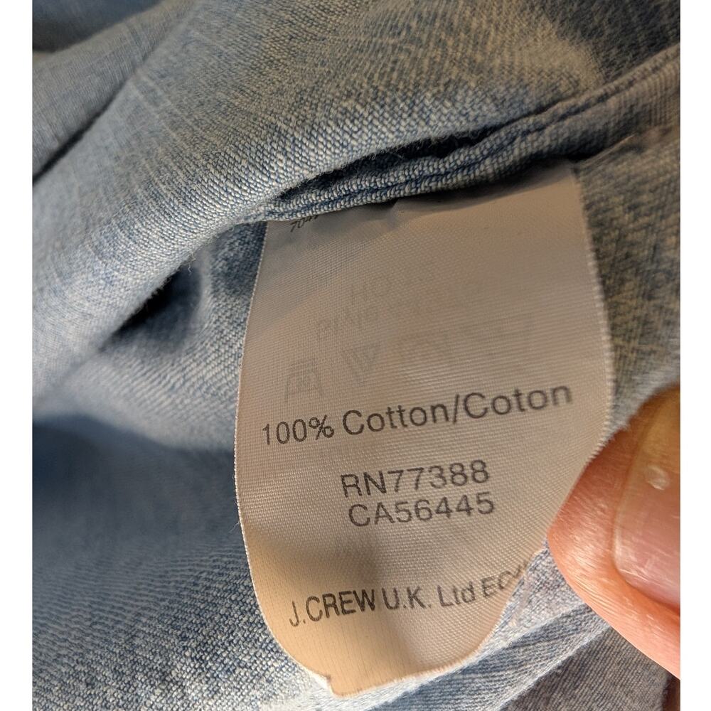J.Crew Chambray Denim Shirt Light Blue Button Down Cotton Size 4 Preppy Classic - Picture 5 of 7
